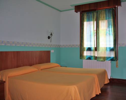 Imagen de la habitación del Hostal Akelarre Ostatua. Foto 9