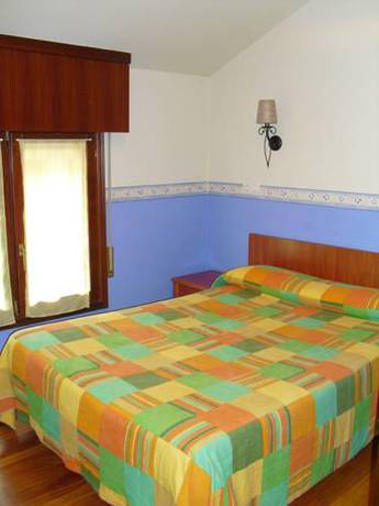 Imagen de la habitación del Hostal Akelarre Ostatua. Foto 10