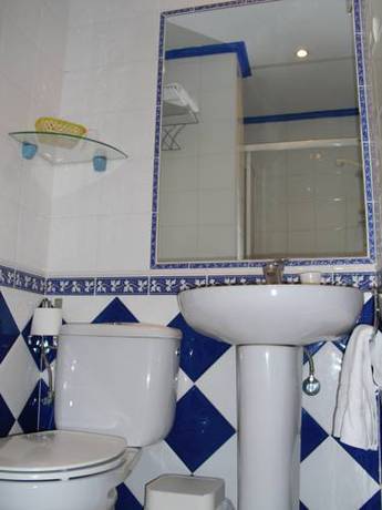 Imagen de la habitación del Hostal Akelarre Ostatua. Foto 15
