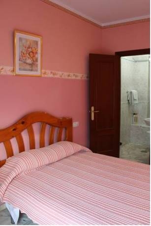 Imagen general del Hostal Alamare, Sevilla. Foto 16