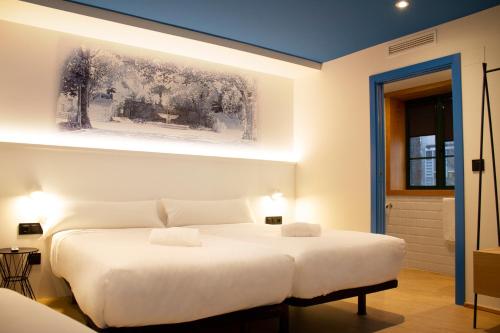 Imagen de la habitación del Hostal Alameda Rooms Santiago. Foto 3