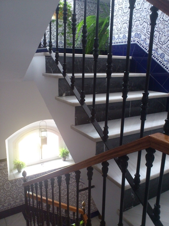 Imagen de los interiores del Hostal Alameda, Tarifa. Foto 12