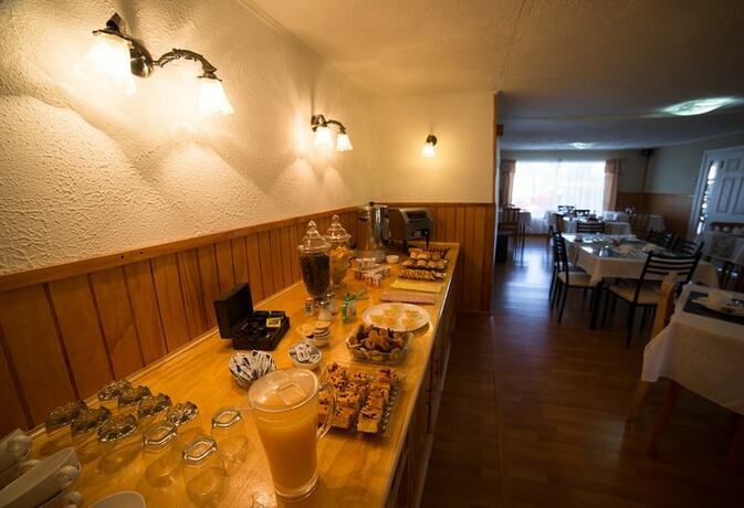 Imagen del bar/restaurante del Hostal Alamo Patagonico. Foto 16