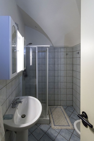 Imagen de la habitación del Hostal Albatro Rooms. Foto 13