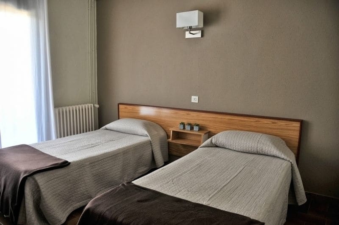 Imagen de la habitación del Hostal Alberana. Foto 6
