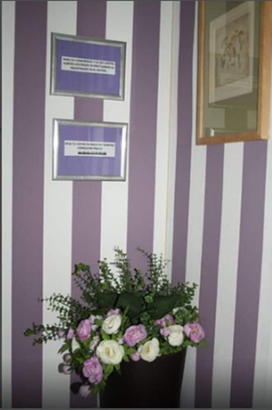 Imagen de los interiores del Hostal Albero By Gaiarooms. Foto 17