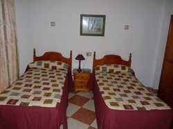 Imagen de la habitación del Hostal Alboran, Motril. Foto 2