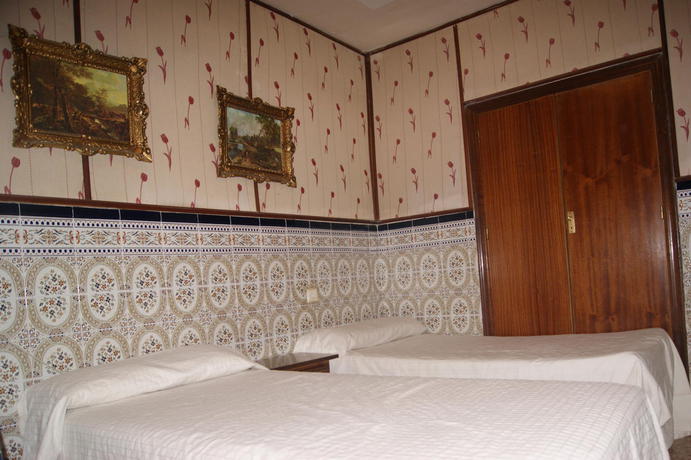 Imagen de la habitación del Hostal Alcázar, Córdoba. Foto 4