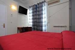 Imagen de la habitación del Hostal Alc&aacute;zar Regis. Foto 2