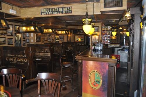 Imagen general del Hostal Alcazaba. Foto 7