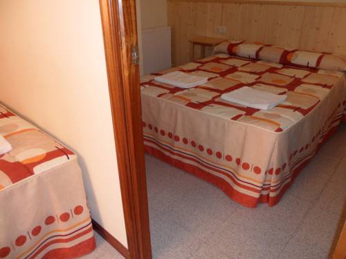 Imagen de la habitación del Hostal Alce. Foto 11