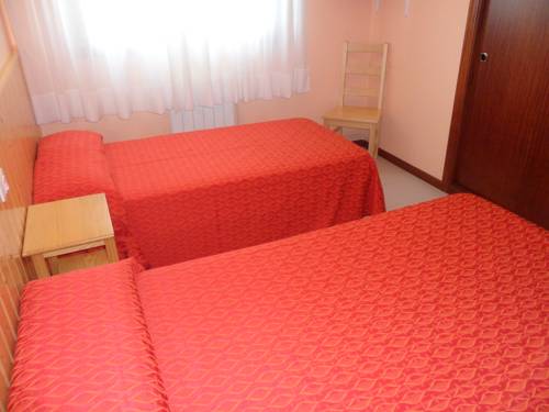 Imagen de la habitación del Hostal Alce, Nigr&aacute;n. Foto 10