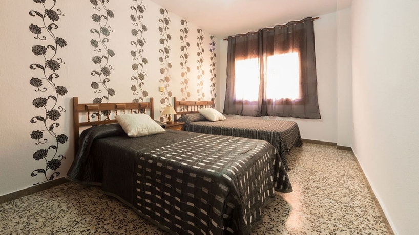 Imagen de la habitación del Hostal Alcorisa. Foto 2