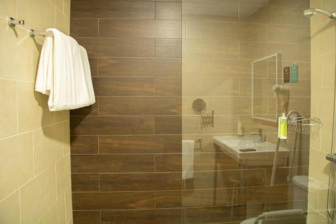 Imagen general del Hostal Alda Alborán Rooms. Foto 6