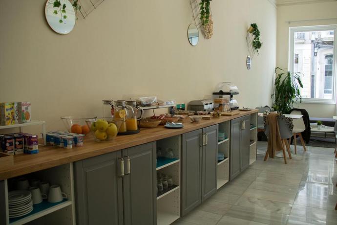 Imagen general del Hostal Alda Alborán Rooms. Foto 12