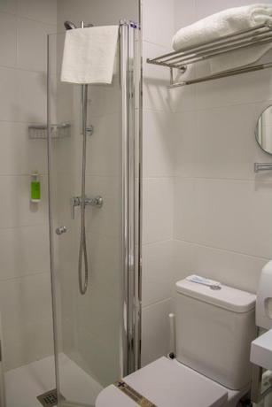 Imagen general del Hostal Alda Alborán Rooms. Foto 14