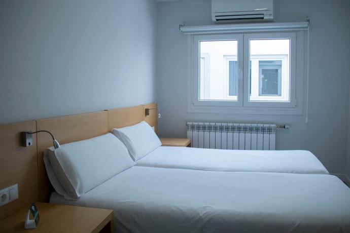 Imagen general del Hostal Alda Alborán Rooms. Foto 16