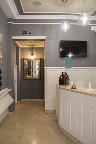 Imagen de los interiores del Hostal Alda Miramar Rooms. Foto 11