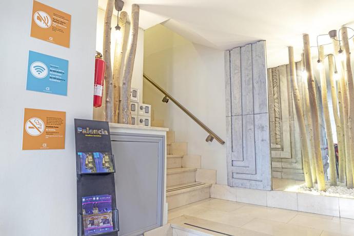 Imagen general del Hostal Alda Palencia Plaza. Foto 9