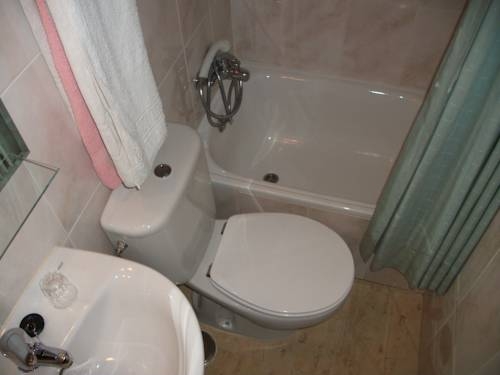 Imagen general del Hostal Alfaro. Foto 7