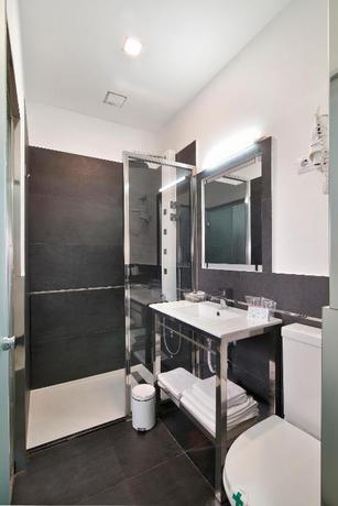 Imagen general del Hostal Alhambra Suites. Foto 12