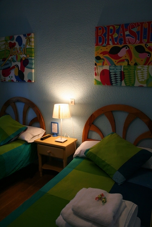 Imagen de la habitación del Hostal Alicante. Foto 15