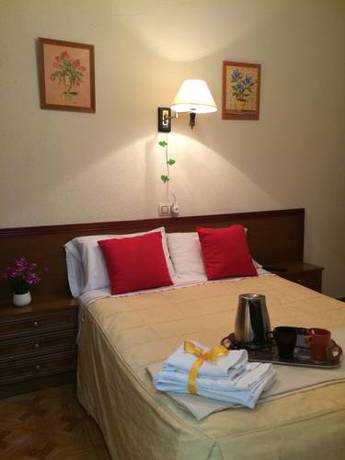 Imagen de la habitación del Hostal Aliste. Foto 3