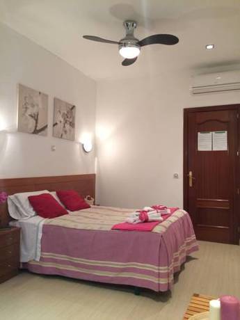 Imagen de la habitación del Hostal Aliste. Foto 8