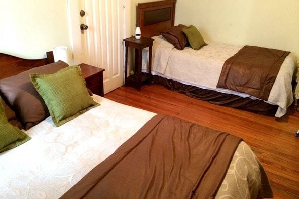 Imagen de la habitación del Hostal Almenas. Foto 11