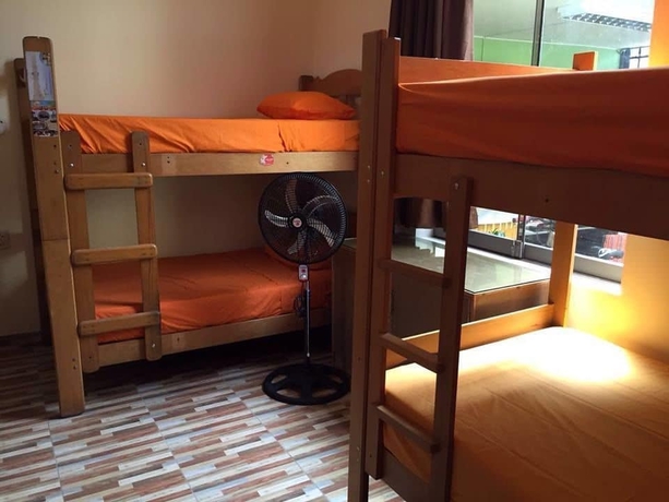 Imagen de la habitación del Hostal Alpes Lima. Foto 6