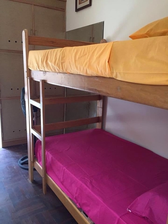 Imagen de la habitación del Hostal Alpes Lima. Foto 12
