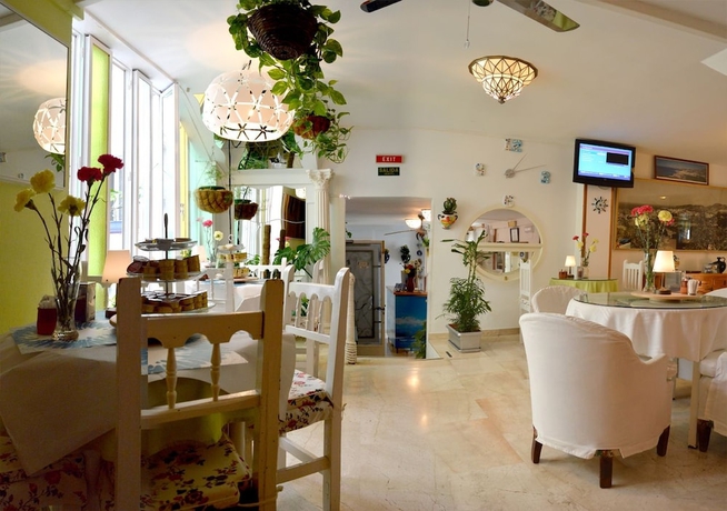 Imagen de los interiores del Hostal Altamar, Almu&ntilde;&eacute;car. Foto 19