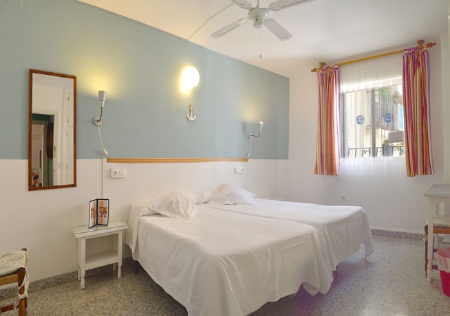 Imagen de la habitación del Hostal Altamar, Almu&ntilde;&eacute;car. Foto 10