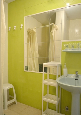 Imagen de la habitación del Hostal Altamar, Almuñecar. Foto 18