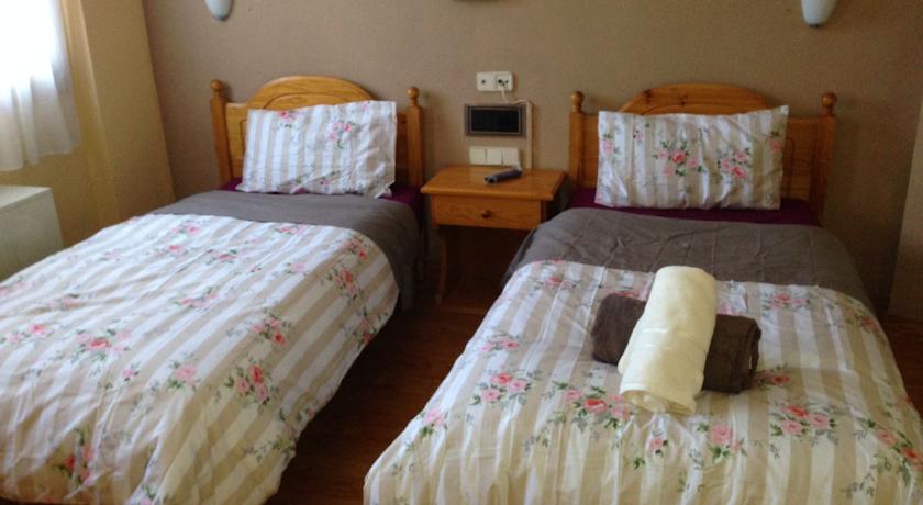 Imagen general del Hostal Alto Aragon. Foto 7