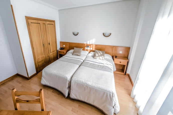 Imagen de la habitación del Hostal Alvi. Foto 8