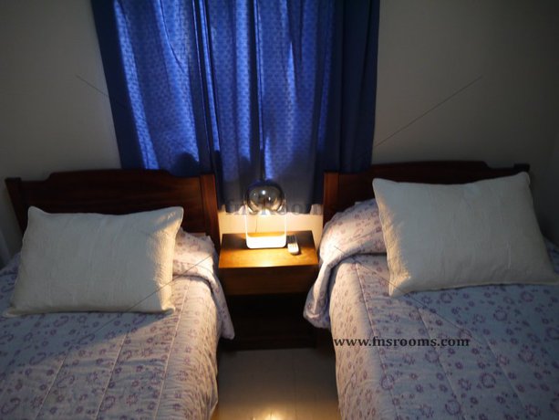 Imagen de la habitación del Hostal Americano, Santiago Centro. Foto 4