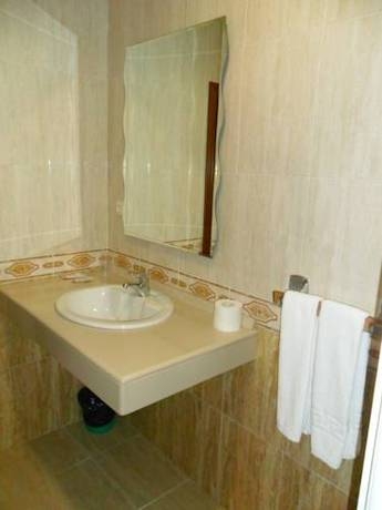 Imagen general del Hostal Amigo, Oca&ntilde;a . Foto 2