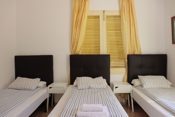 Imagen de la habitación del Hostal Amistad. Foto 9