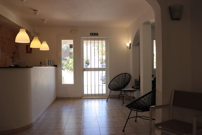 Imagen de los interiores del Hostal Amistad. Foto 18