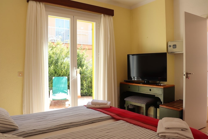 Imagen de la habitación del Hostal Amistad. Foto 17