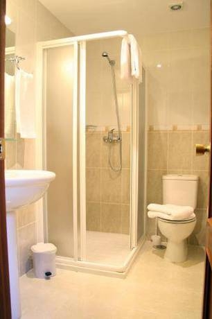 Imagen general del Hostal Ancla Dorada. Foto 8