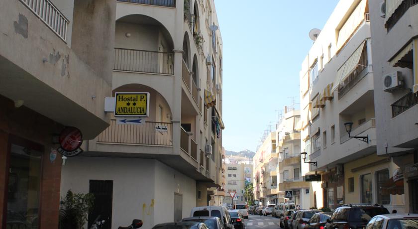 Imagen de los exteriores del Hostal Andalucia, Almu&ntilde;&eacute;car. Foto 4
