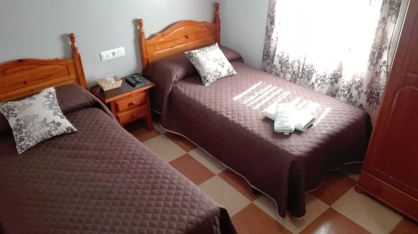 Imagen de la habitación del Hostal Andalucia, Arcos de la Frontera. Foto 10