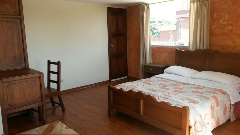 Imagen de la habitación del Hostal Andalucía, Quito. Foto 8