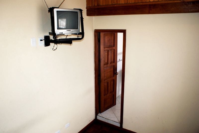 Imagen de la habitación del Hostal Andalucía, Quito. Foto 12
