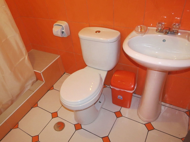 Imagen de la habitación del Hostal Andenes, Puno. Foto 3