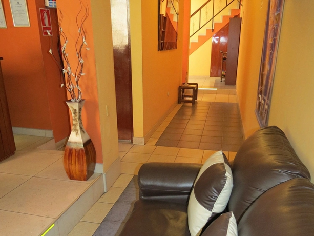 Imagen de los interiores del Hostal Andenes, Puno. Foto 11