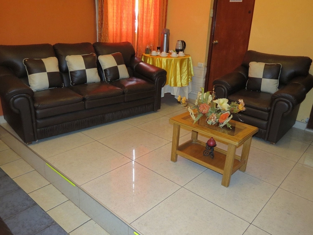 Imagen de los interiores del Hostal Andenes, Puno. Foto 13