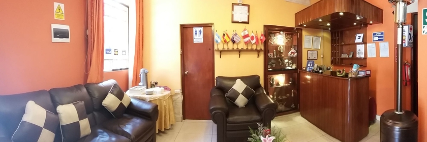 Imagen de los interiores del Hostal Andenes, Puno. Foto 15